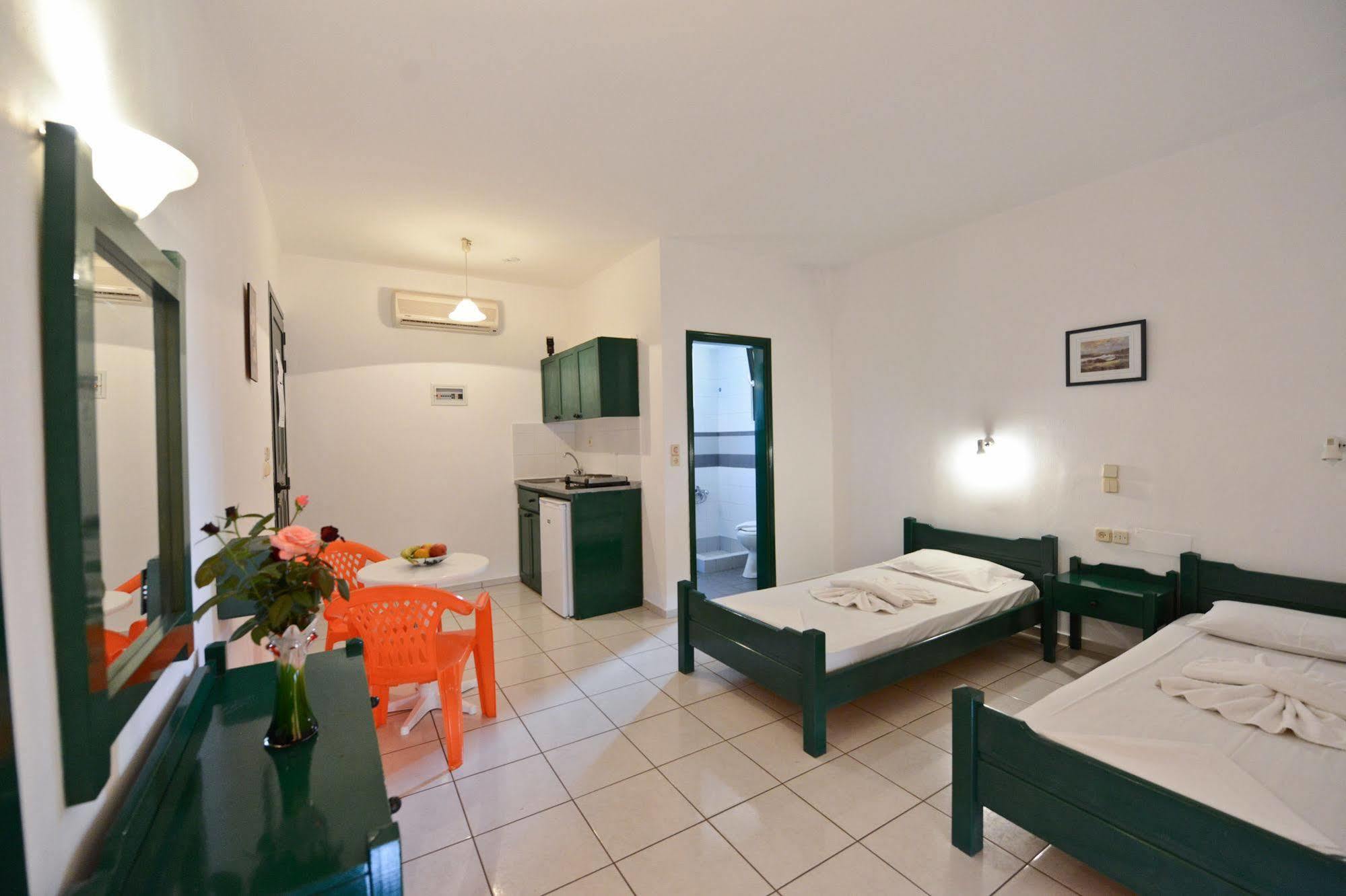 Milos Studios Malia  Exterior photo